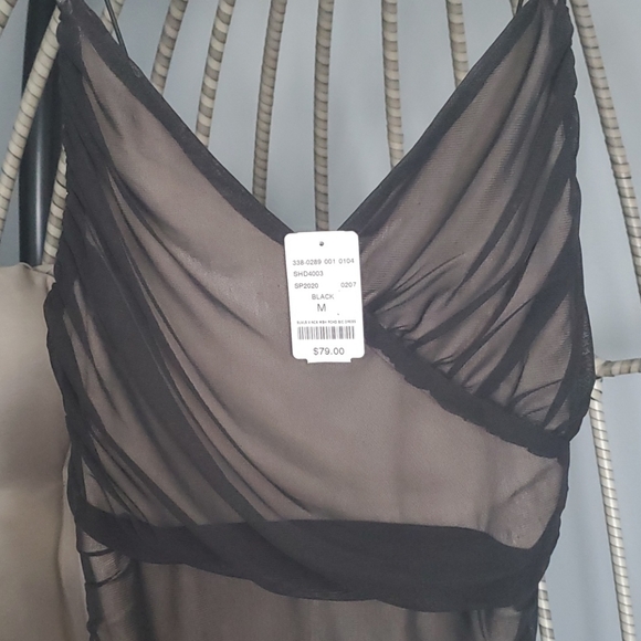 Black Dress - Picture 2 of 3